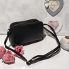 Great shoulder bag with three compartments