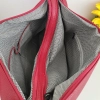 Удобна кожена чанта с две отделения с отделни ципове и 3 външни джоба
