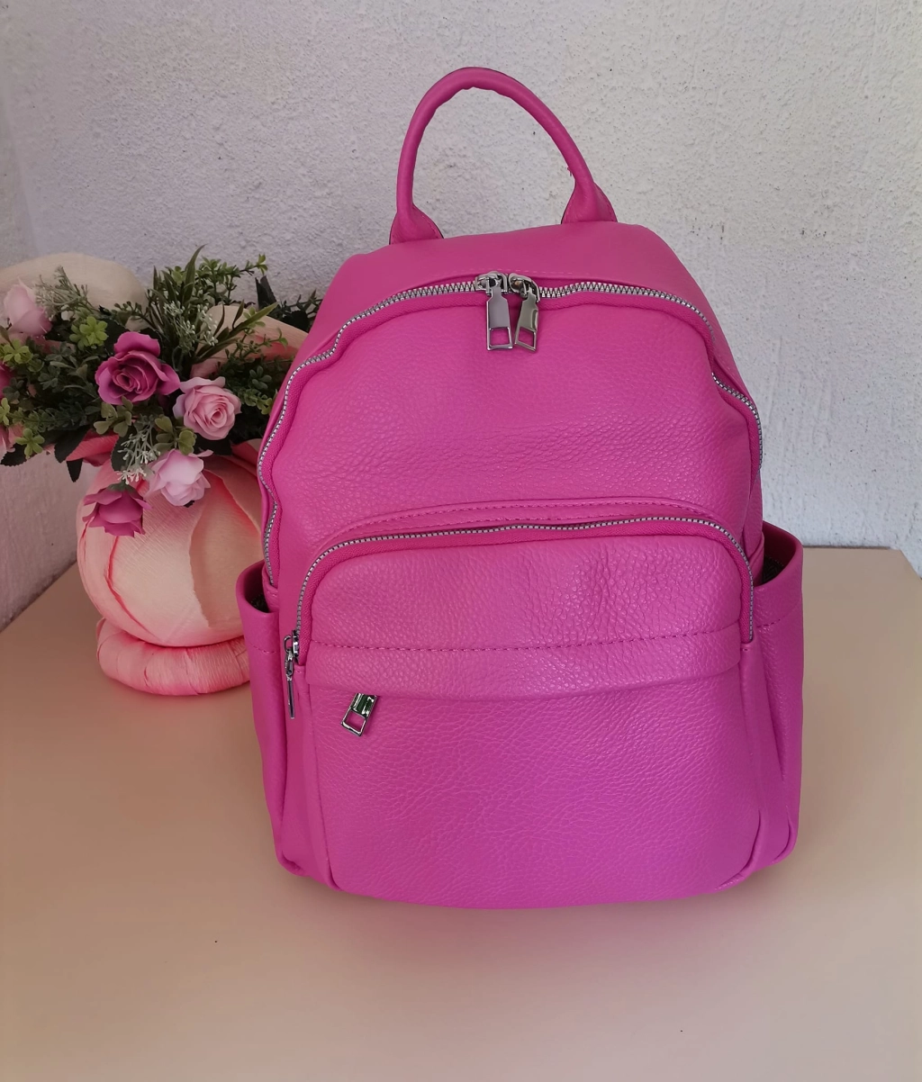 Comfortable backpack - bag with zipper on the back handles, short handles and pockets