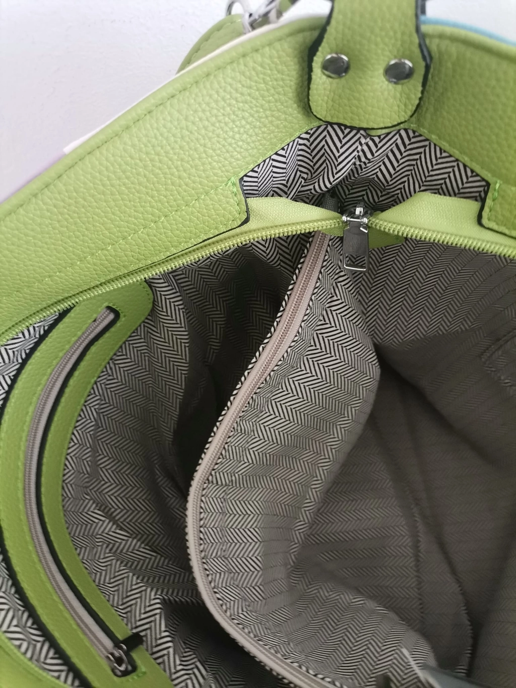 Backpack - bag with metal handle and lid in two colors