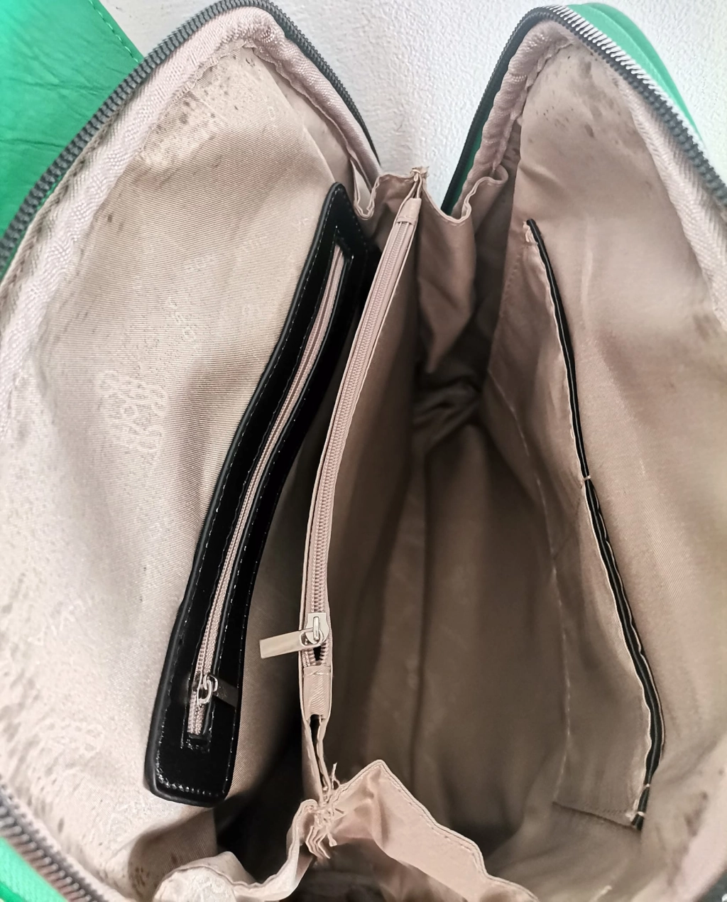 Backpack - bag with metal handle and lid in two colors