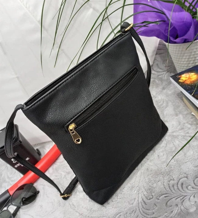 Black leather bag with long handle and 4 zippered pockets
