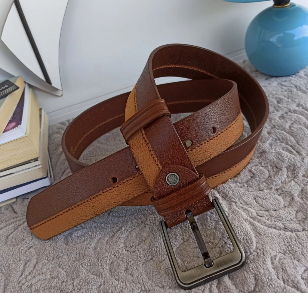 Great leather belt with comfortable and strong buckle